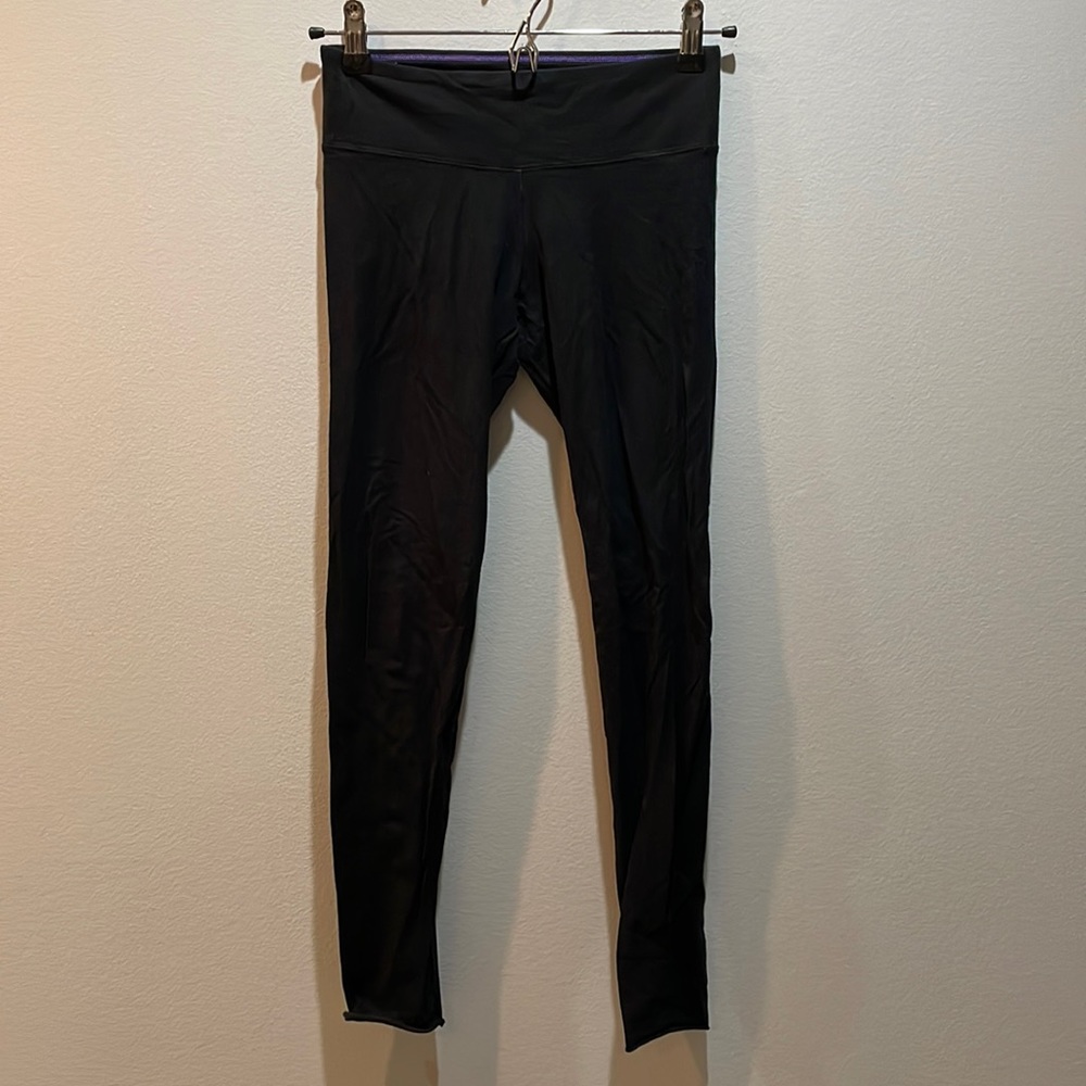 TnaCHILL Atmosphere Aritzia 7/8 Leggings Black XS